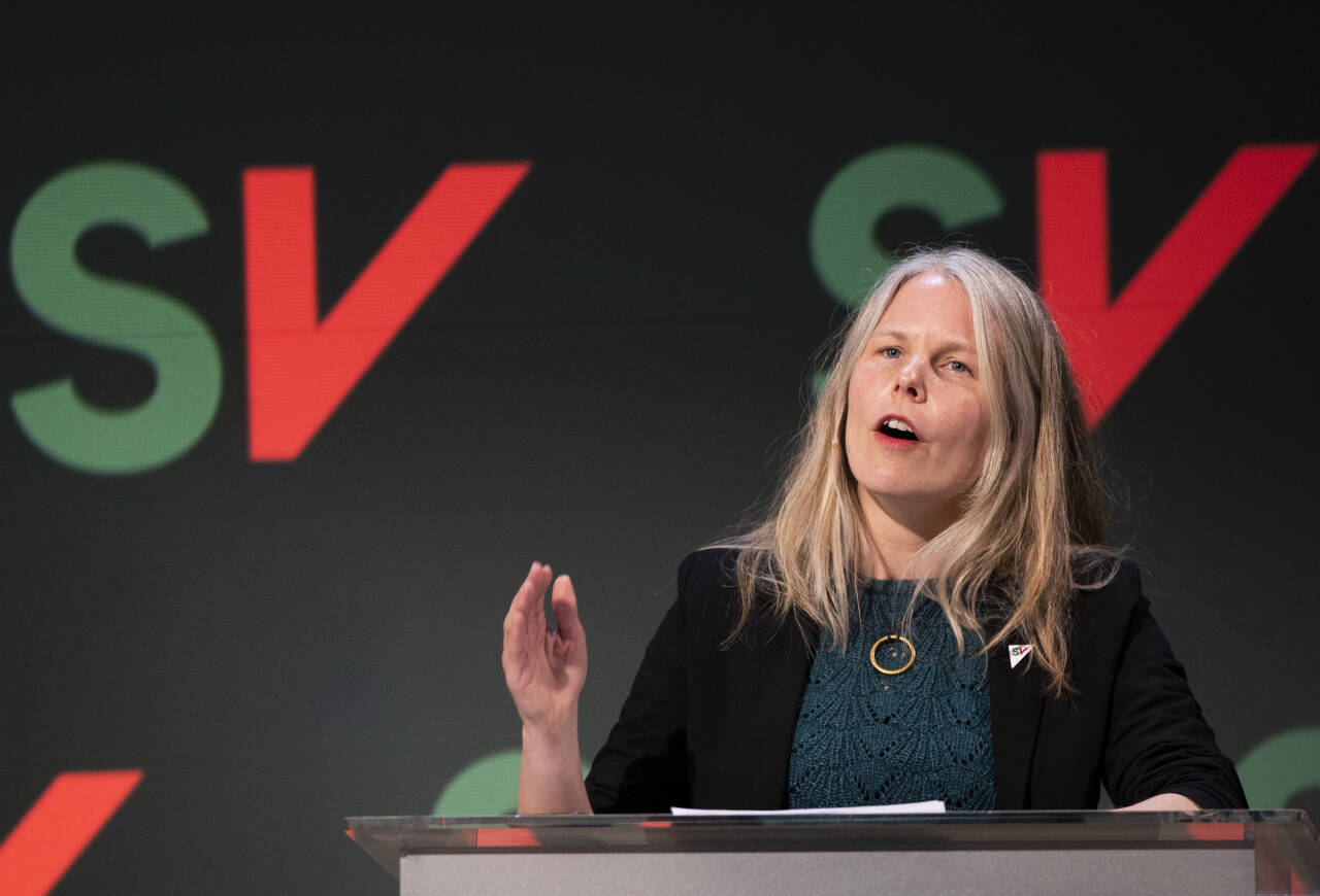 Nestleder Kirsti Bergstø på SVs landsmøte. Ifølge Bergstø jobbet partiet fredag for å komme fram til enighet om abortspørsmålet i SVs nye partiprogram. Foto: Terje Pedersen / NTB