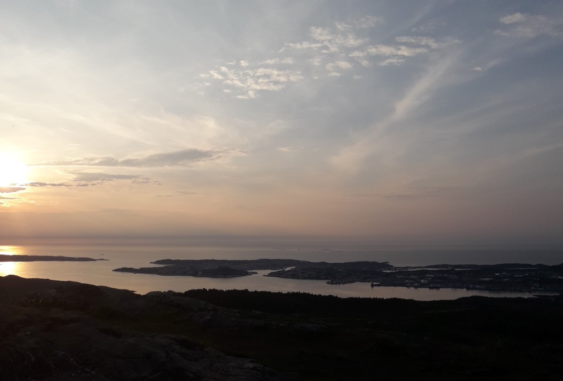 Kristiansund sett mot storhavet i nordvest. Foto: Vilde Lien