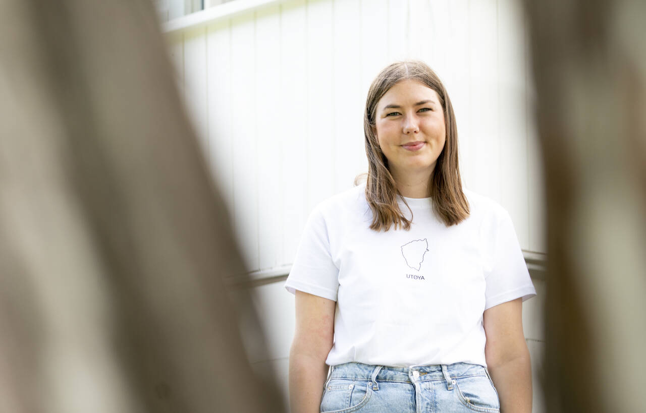 Høyre er et av partiene som bør ta ansvar for å markere avstand til høyreekstremisme, mener AUF-leder Astrid Hoem. Hun ber Høyre-leder og statsminister Erna Solberg lytte til unge stemmer i eget parti. Foto: Torstein Bøe / NTB