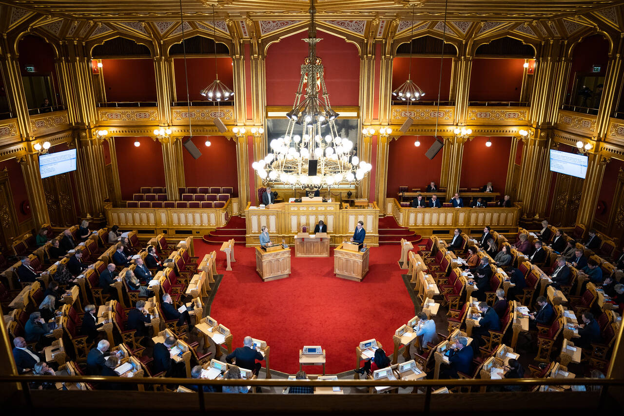 Stortinget stenger publikumsgalleriet fram til 12. januar 2022. Foto: Stortinget