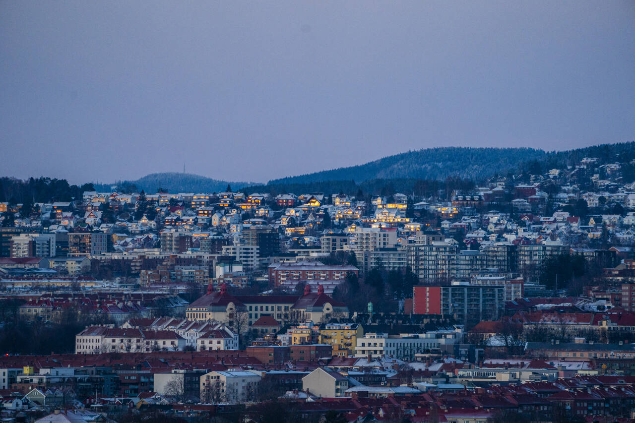 1. februar får alle med innskuddspensjon egen pensjonskonto. Det kan være mye å spare om man passer på gebyrene. På norskpensjon.no kan alle sjekke hva slags pensjoner de har fra mandag. Foto: Håkon Mosvold Larsen / NTB