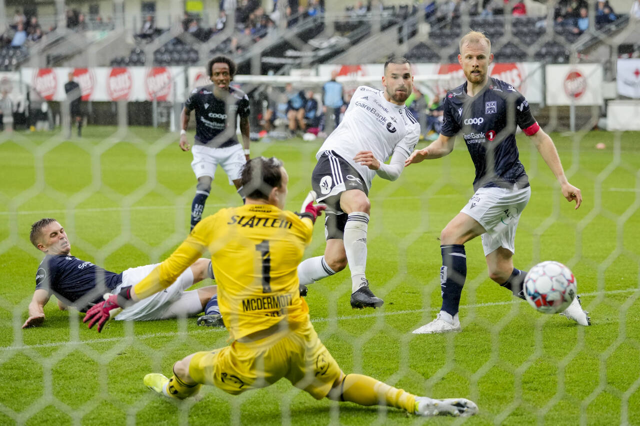 Rosenborgs Dino Islamovic satte 1-0-scoringen kvarteret ut i kampen. Foto: Ole Martin Wold / NTB