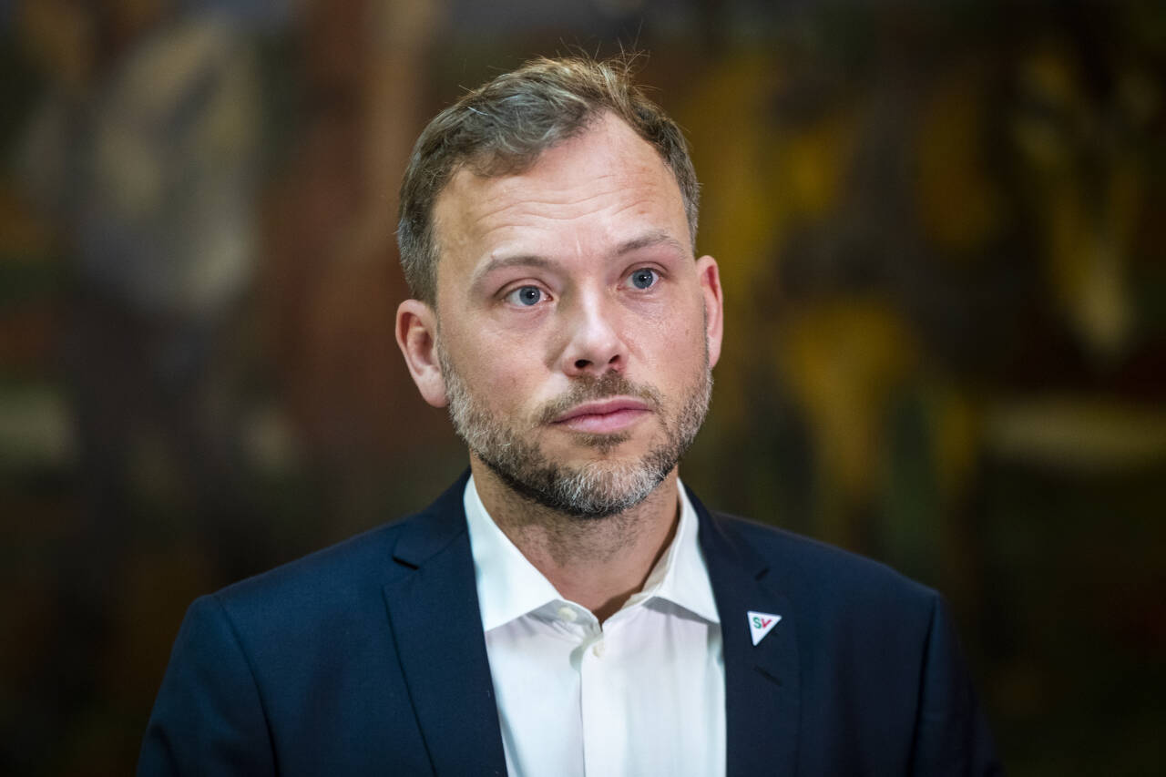 – Dette er et veldig kraftig signal om at folket vil ha forandring, sier SV-leder Audun Lysbakken. Foto: Terje Pedersen / NTB