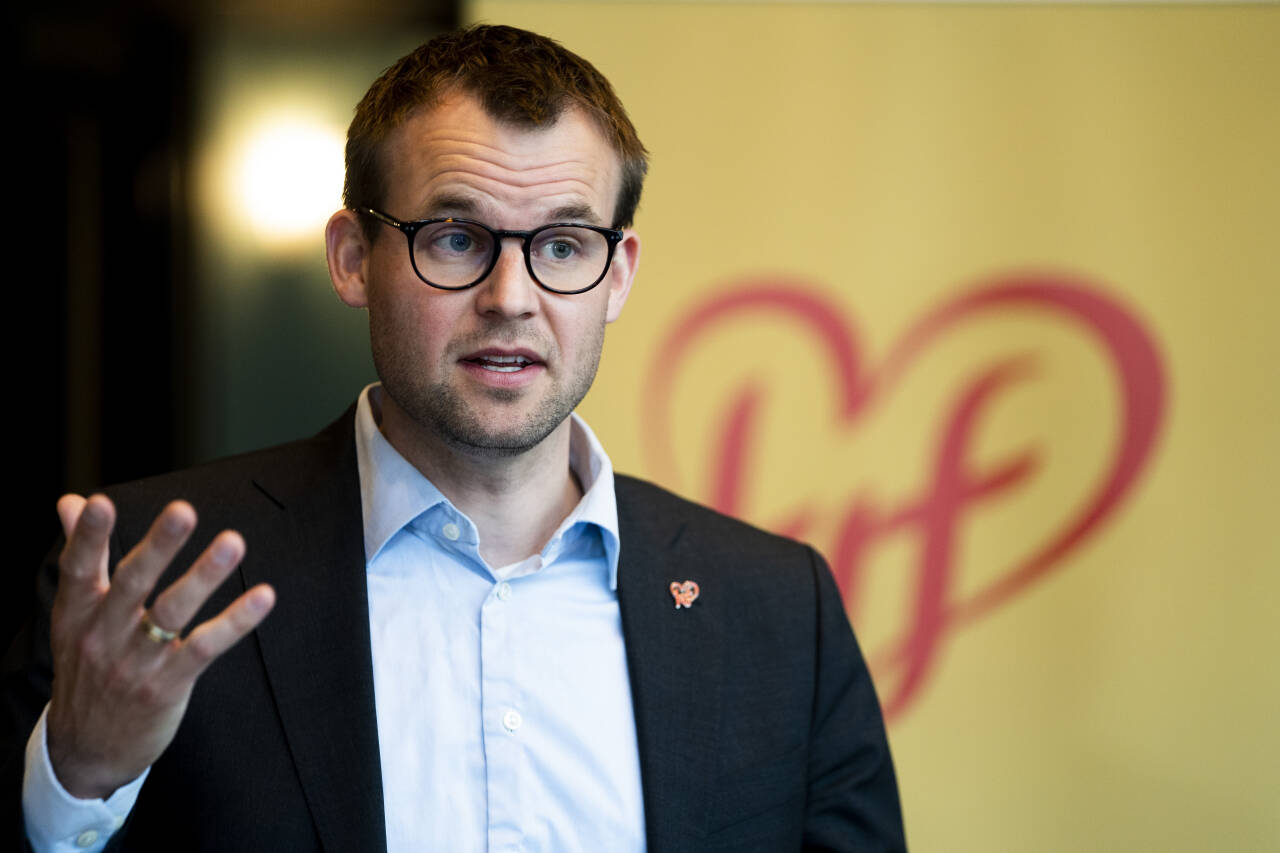 Partileder Kjell Ingolf Ropstad håper valgkampen kan bidra til mer engasjement og flere medlemmer til KrF. Foto: Terje Pedersen / NTB