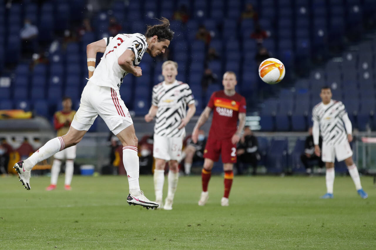 Manchester Uniteds Edinson Cavani scorer for United mot Roma. Foto: Alessandra Tarantino / AP / NTB