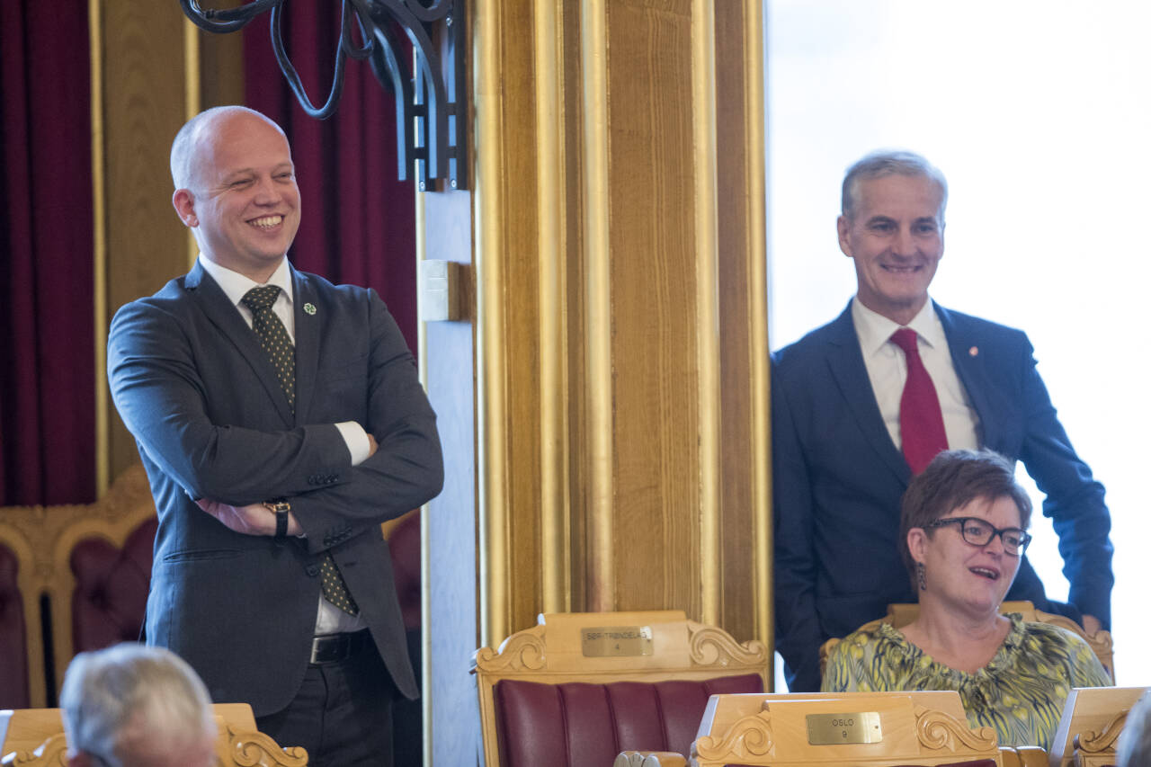 Senterparti-leder Trygve Slagsvold Vedum gjør det klart at han ikke drømmer om regjeringssamarbeid med SV. Ap-leder Støre er ikke helt enig. Foto: Terje Pedersen / NTB