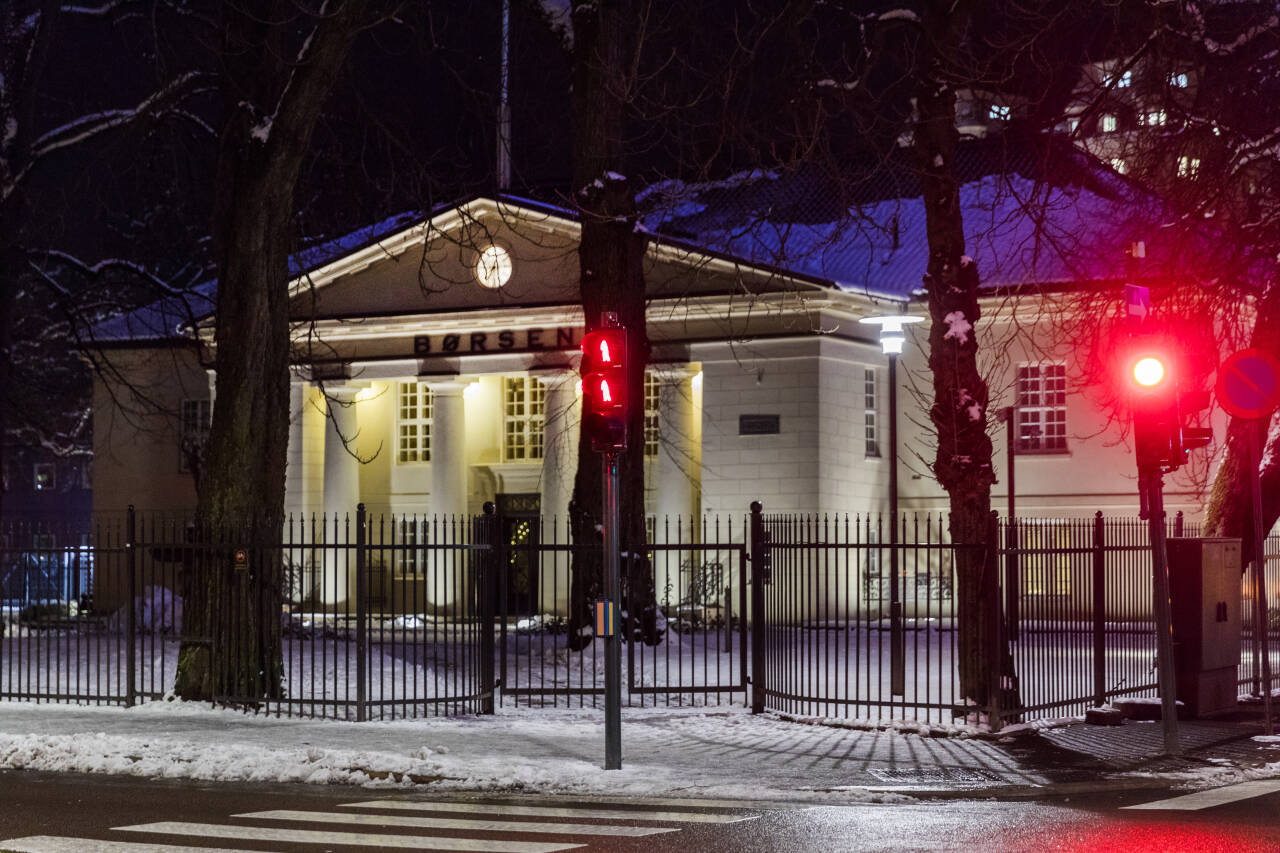 Hovedindeksen på Oslo Børs måtte ta helg i rødt. Foto: Gorm Kallestad / NTB