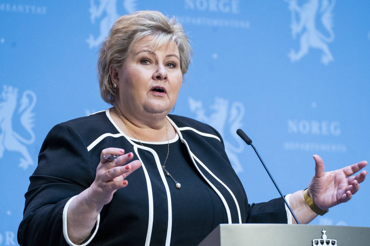 Mens statsminister Erna Solberg (H) dropper å dra Bergen i påsken, er det flere regjeringsmedlemmer som planlegger å dra på hytta, viser en rundspørring Klassekampen har gjort. Foto: Terje Pedersen / NTB