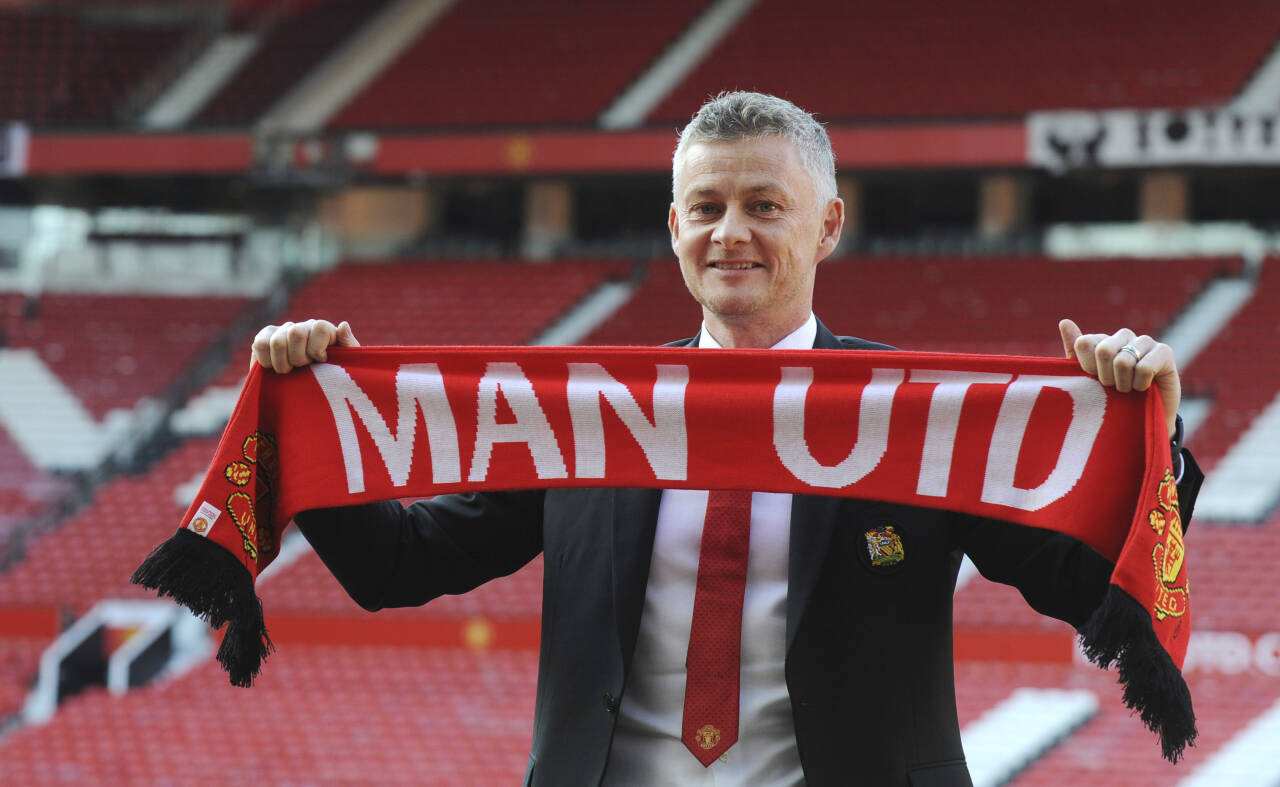 Ole Gunnar Solskjær blir presentert som Manchester Uniteds permanente manager i mars 2019. Søndag fikk han sparken. Foto: Rui Vieira / AP / NTB