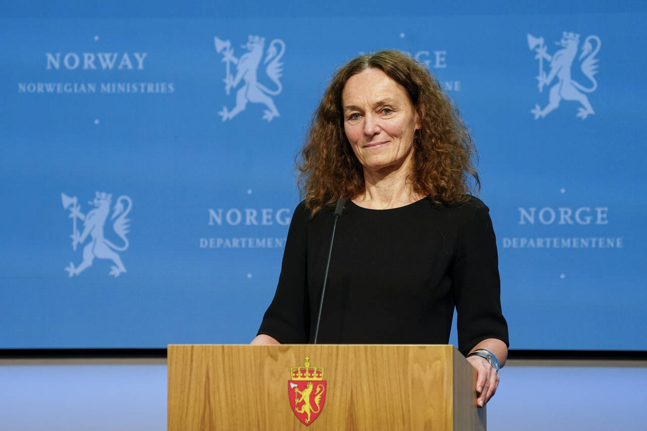 FHI-direktør Camilla Stoltenberg under pressekonferansen om koronasituasjonen i Norge fredag.Foto: Torstein Bøe / NTB