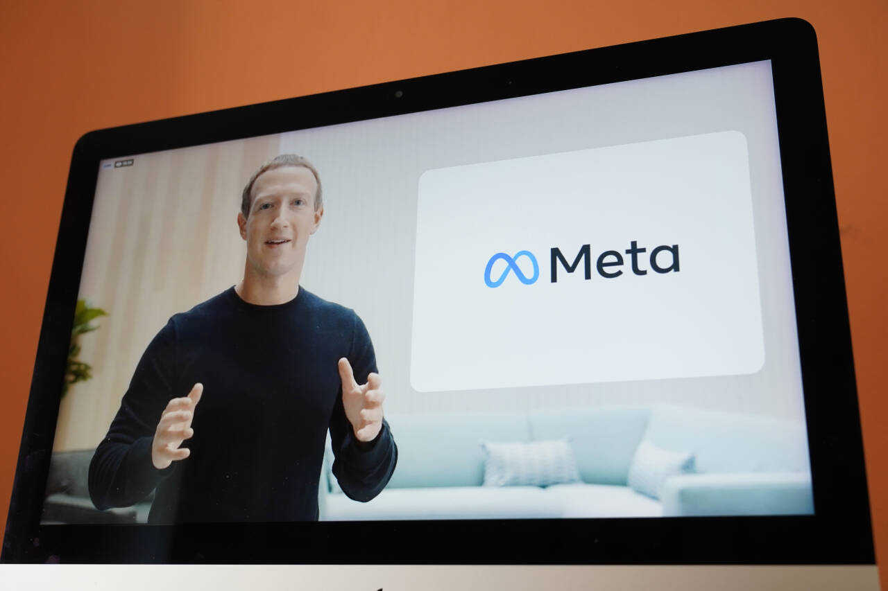 Meta-sjefen Mark Zuckerberg kunngjør det nye navnet på selskapet. Foto: Eric Risberg / AP / NTB