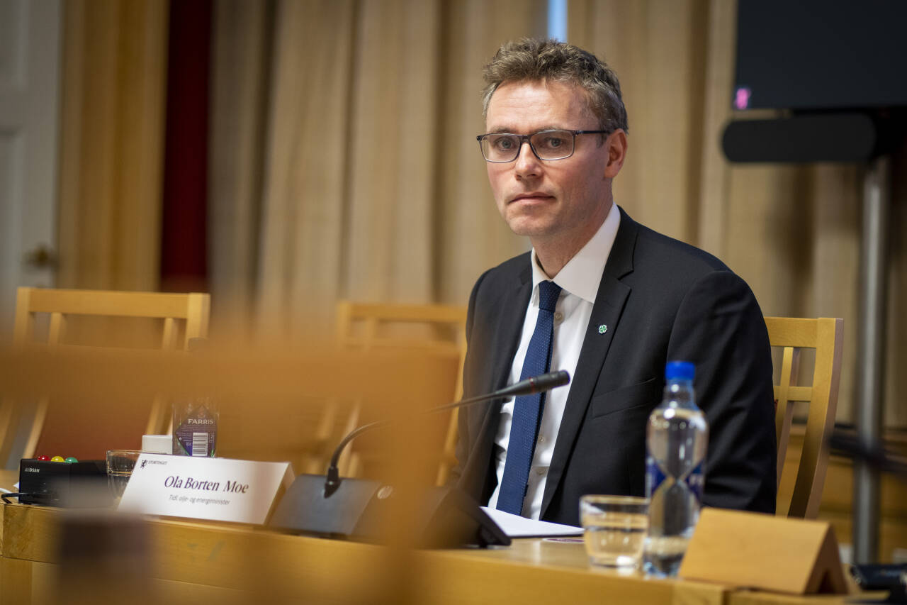 Ola Borten Moe uttaler at han ikke har endret synspunkt på hvilke partier som bør sitte i regjering. Foto: Heiko Junge / NTB