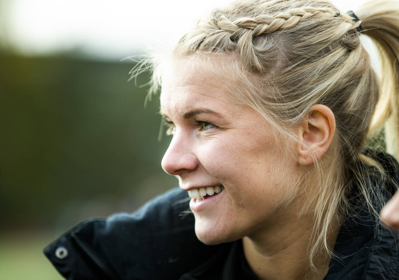 Ada Hegerberg er tilbake i trening med Lyon. Foto: Berit Roald / NTB