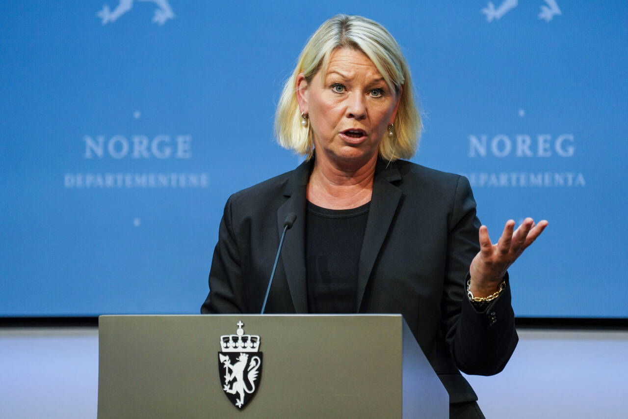 Justis- og beredskapsminister Monica Mæland vil gjøre skjult stalking og hemmelig fotografering straffbart. Foto: Gorm Kallestad / NTB