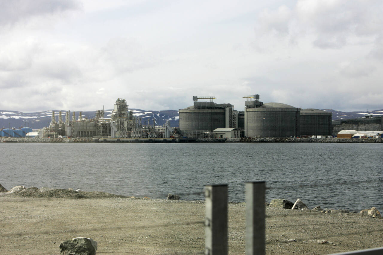 Kapasiteten på LNG-anlegget på Melkøya vil i lang tid framover fylles av gassen fra Snøhvit. Foto: Terje Bendiksby / NTB