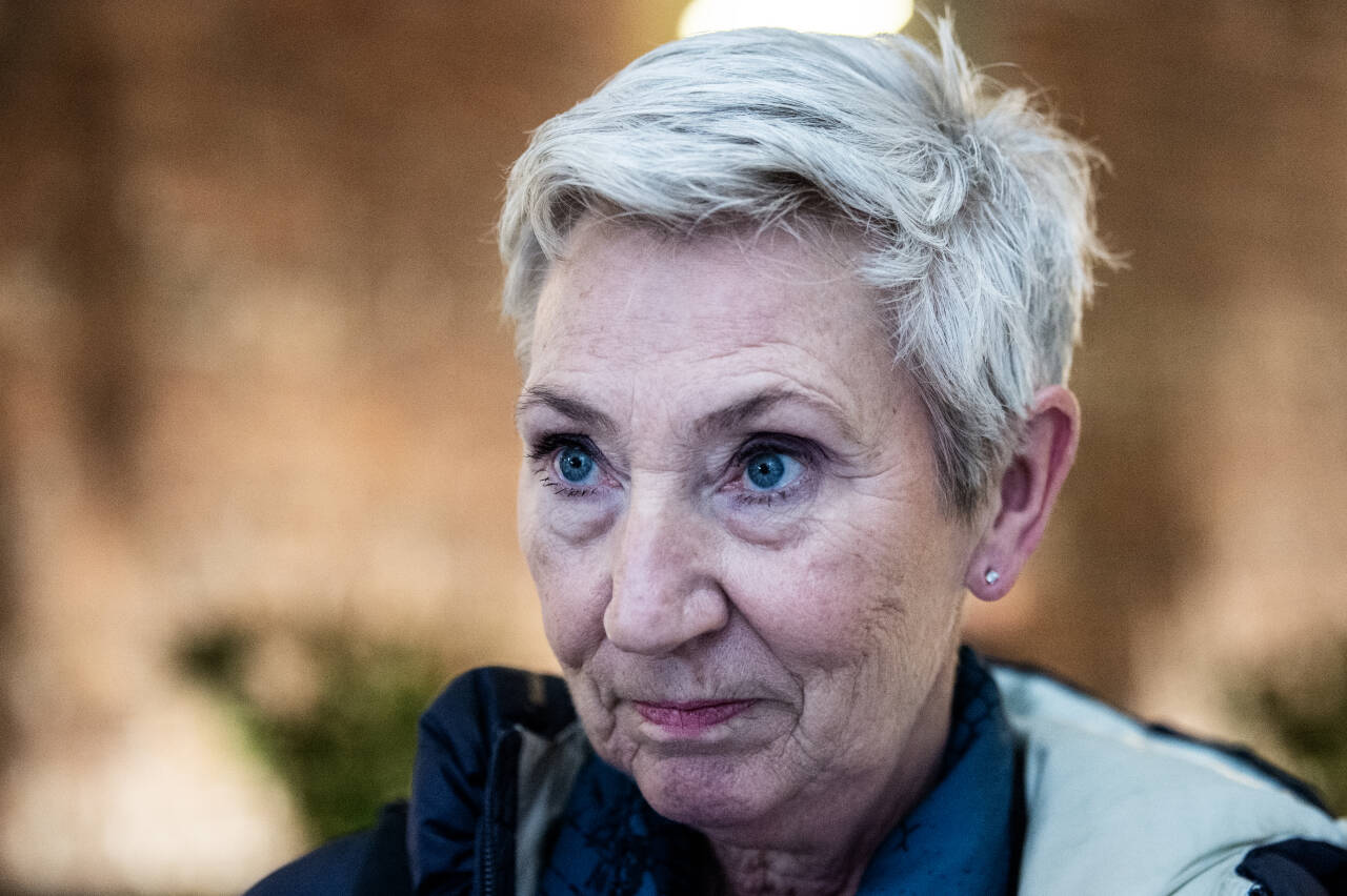 LO-leder Peggy Hessen Følsvik har fortsatt tillit til statsminister Jonas Gahr Støre, og advarer mot Erna Solberg.Foto: Annika Byrde / NTB