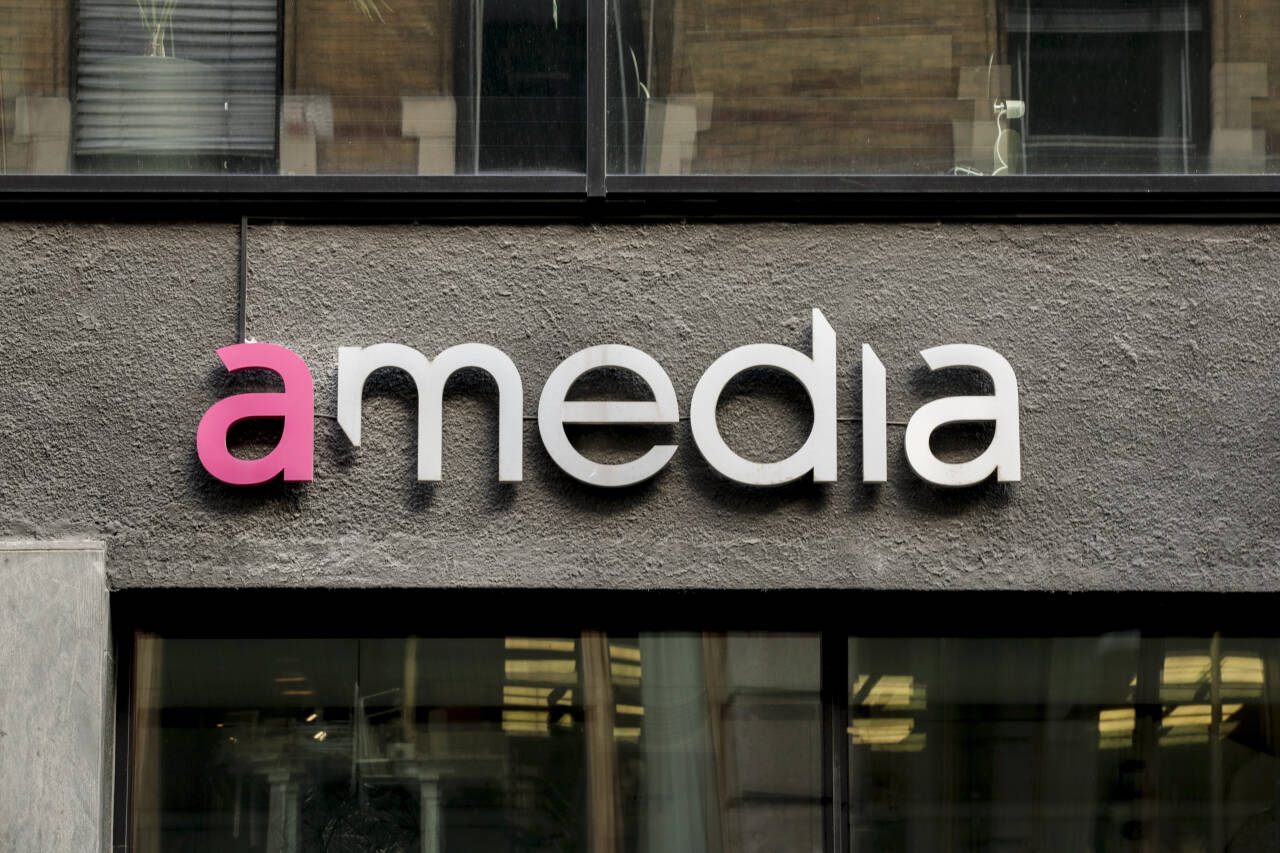 Fra torsdag skrur Amedia igjen på krav om innlogging for å lese pluss-innhold i avisene. Foto: Vidar Ruud / NTB