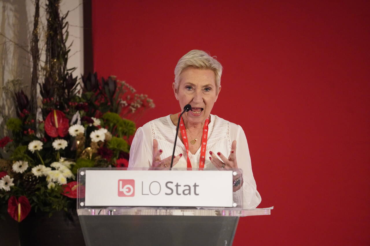 LO-leder Peggy Hessen Følsvik krever at regjeringen kommer på banen med en ny strømpakke. Foto: Ole Berg-Rusten / NTB