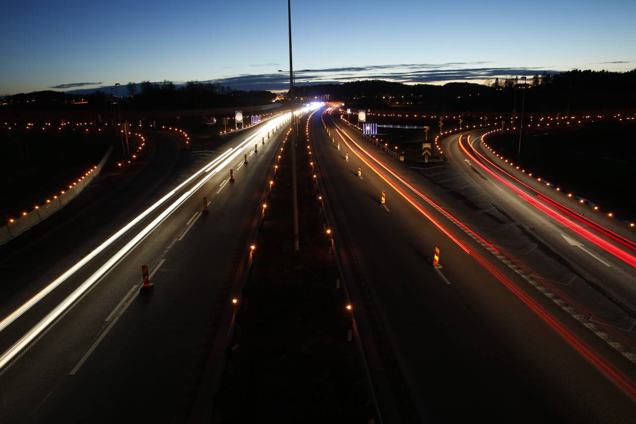 Minnemarkering langs E18 i Vestfold for omkomne i trafikkulykker. Bildet ble tatt i 2015. Arkivfoto: Cornelius Poppe / NTB