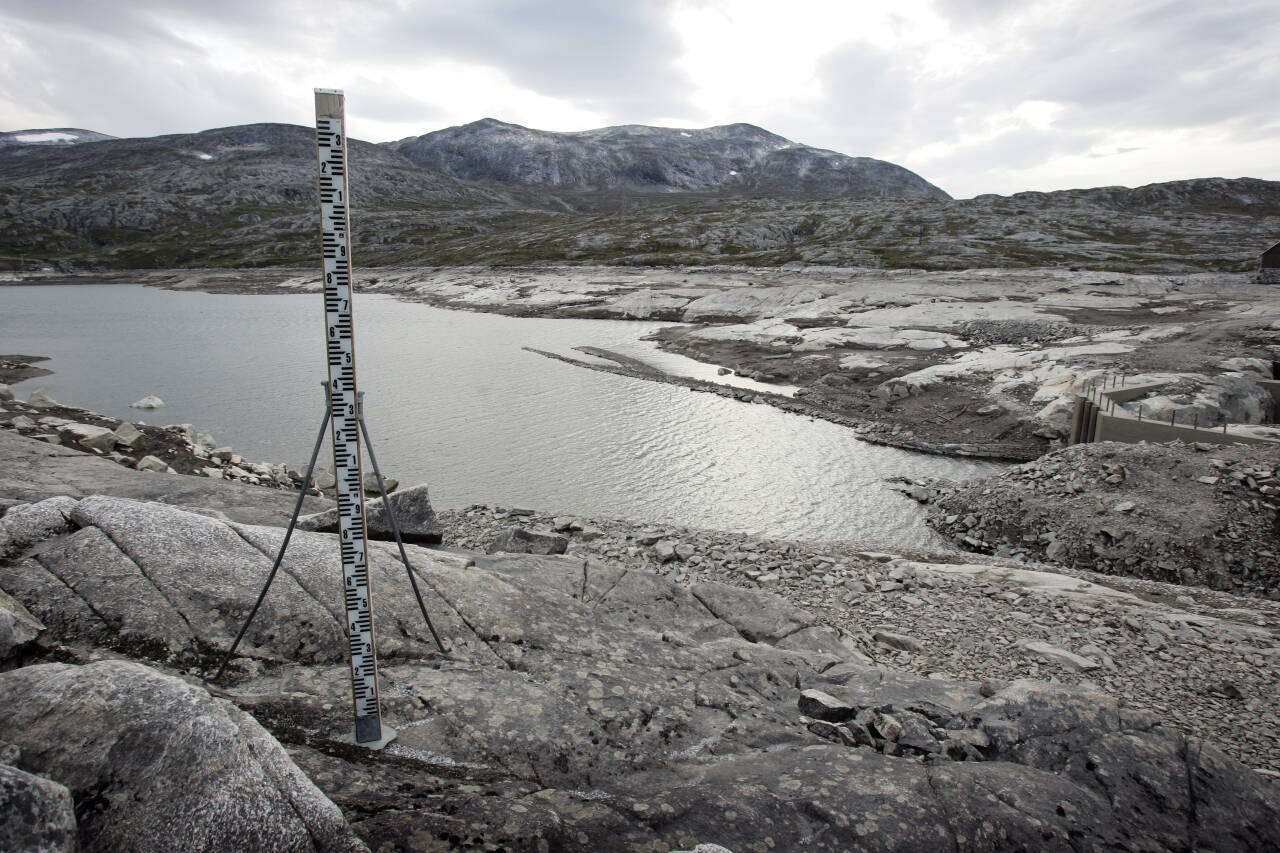 Arkivfoto av tømt vannmagasin i Osvatnet, Torbudalen,Sunndal. Foto: Gorm Kallestad / NTB