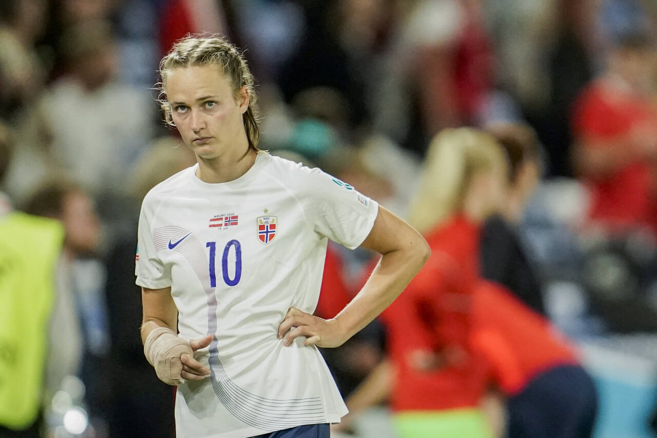 Caroline Graham Hansen etter 0-1-tapet for Østerrike som ga norsk EM-exit. Foto: Terje Pedersen / NTB