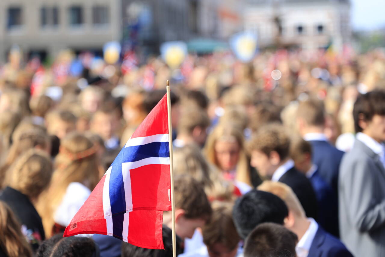 Nordmenn gikk mann av huse da vi endelig kunne feire 17. mai på vanlig måte. Det førte til over en dobling av den tidligere rekorden for antall Vipps-transaksjoner.Foto: Tor Erik Schrøder / NTB