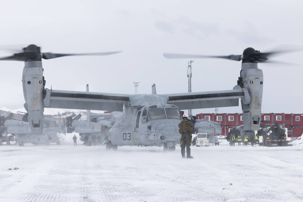 Et bilde frigjort av Forsvaret viser det amerikanske luftfartøyet Osprey, tatt i Norge 19. februar i år. Foto: Tiril Haslestad / Forsvaret / NTB