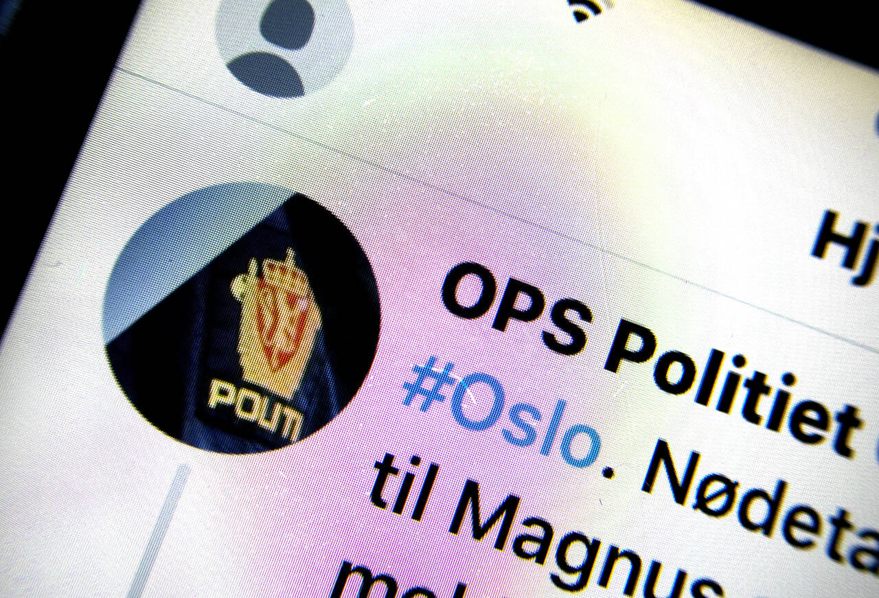 Politiets operasjonssentraler er på Twitter og bruker det sosiale mediet til formidling av informasjon. Arkivfoto: Gorm Kallestad / NTB
