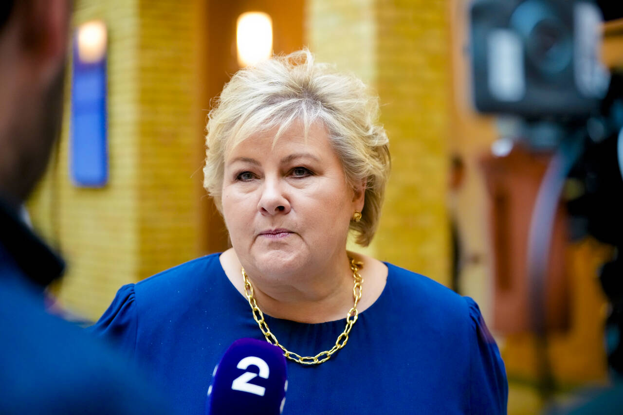 Partileder Erna Solberg (H) kan juble over nok en god måling, men det er ikke nok til borgerlig flertall på Stortinget. Foto: Beate Oma Dahle / NTB