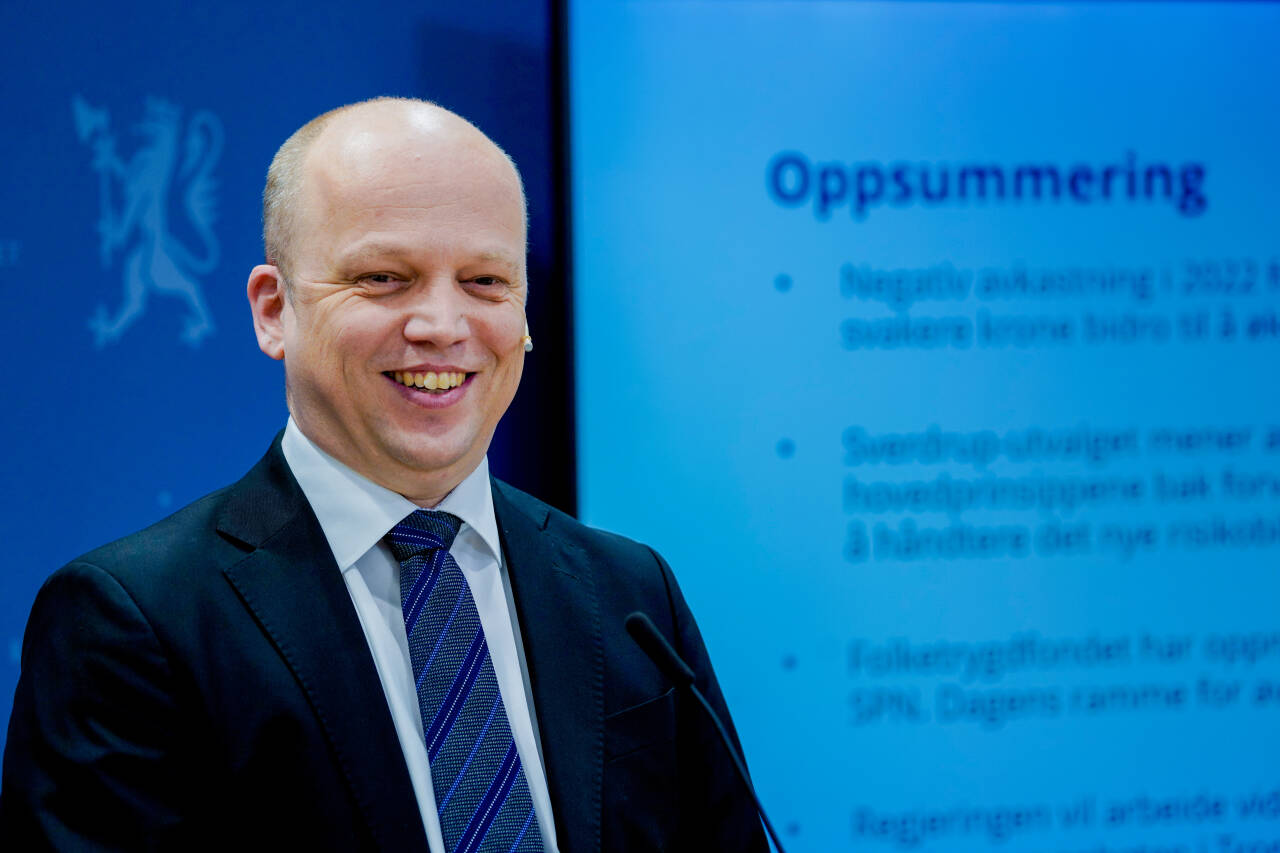 Å innføre ny skatt på bolig er helt uaktuelt, sier finansminister Trygve Slagsvold Vedum (Sp). Foto: Ole Berg-Rusten / NTB