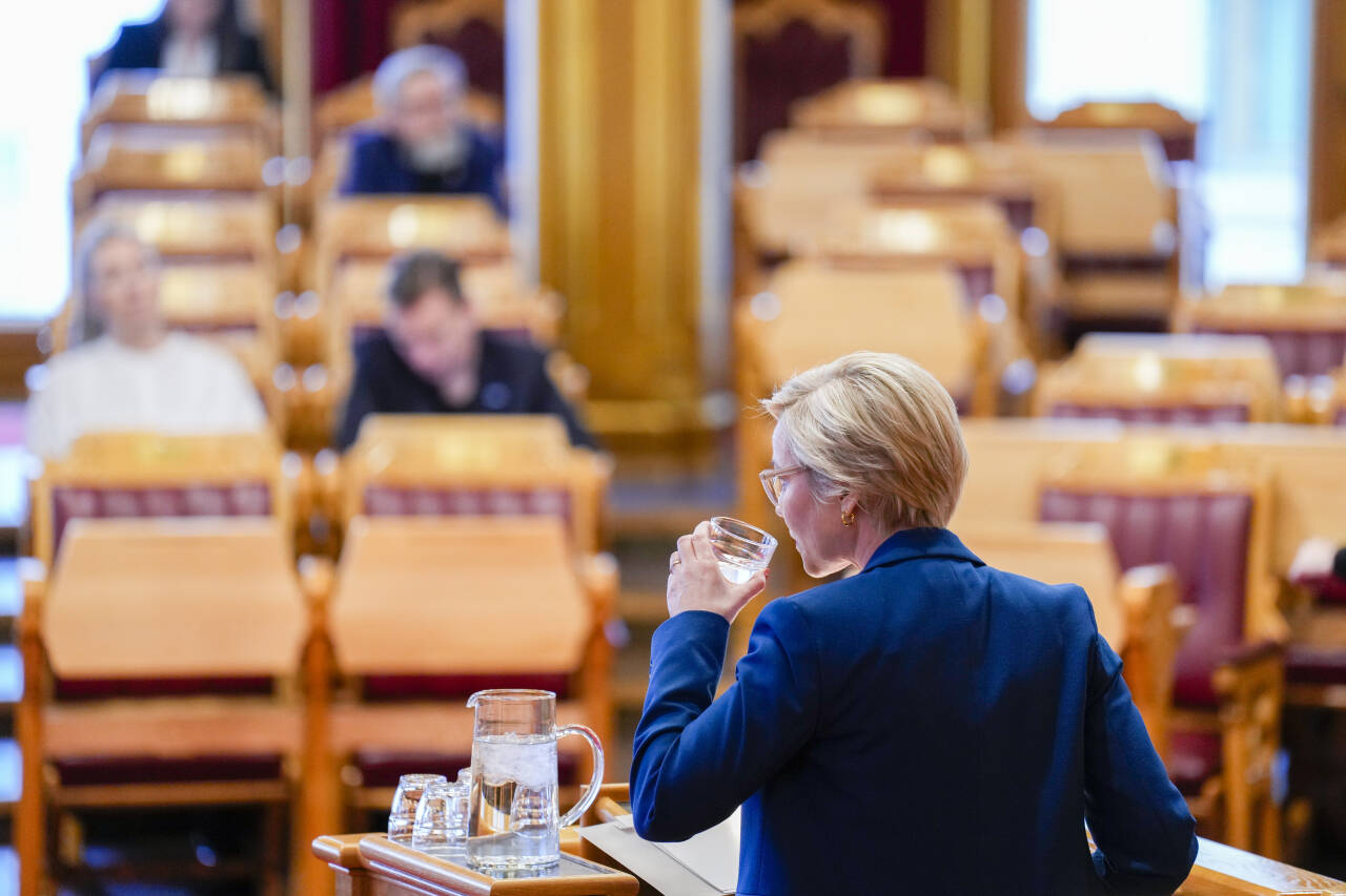 Ingvild Kjerkols departement står for ni av de til sammen 30 utvalgene som er opprettet i løpet av halvannet år under regjeringen Støre. Foto: Fredrik Varfjell / NTB