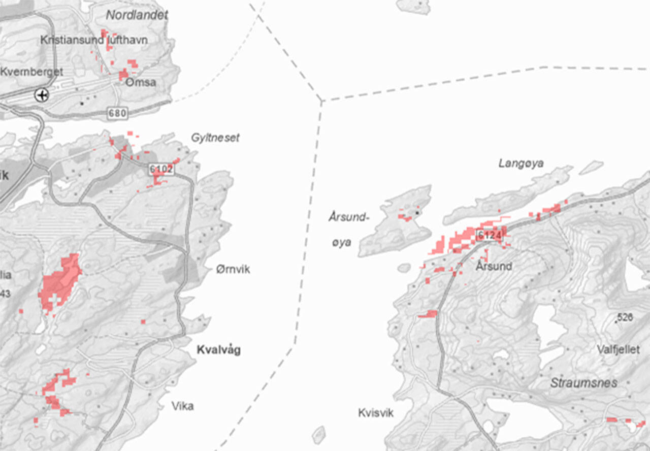 Områder merket med rød farge kan oppleve periodevis redusert kvalitet eller manglende dekning i forbindelse med arbeidet. Illustrasjon: Kristiansund kommune