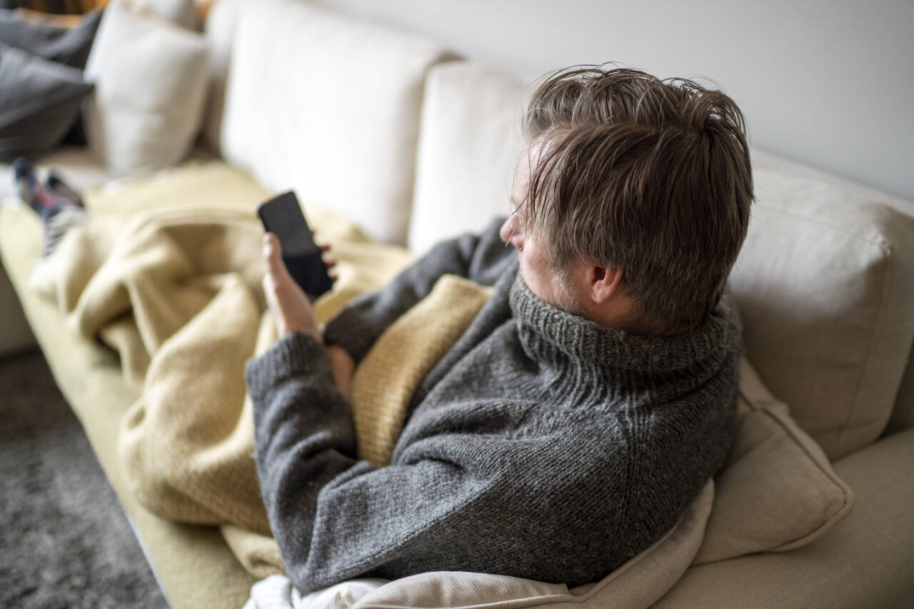 Stadig flere ringes opp av utenlandske telefonnummere, hvor man lures til å ringe tilbake igjen, ifølge Telia. Illustrasjonsfoto: Gorm Kallestad / NTB