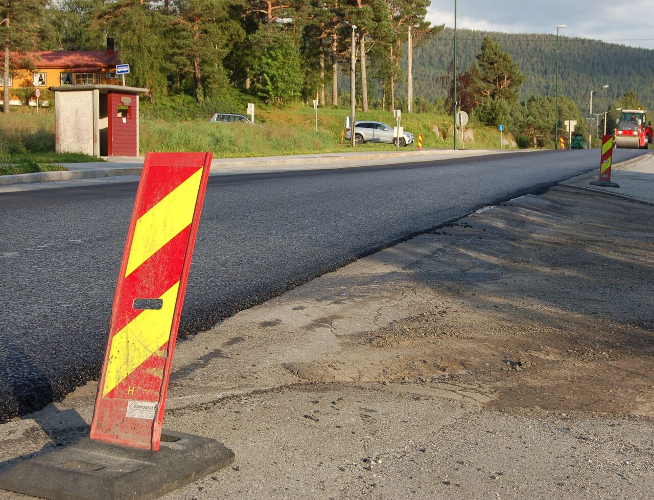  Illustrasjonsbilde asfaltlegging. Foto: Møre og Romsdal fylkeskommune