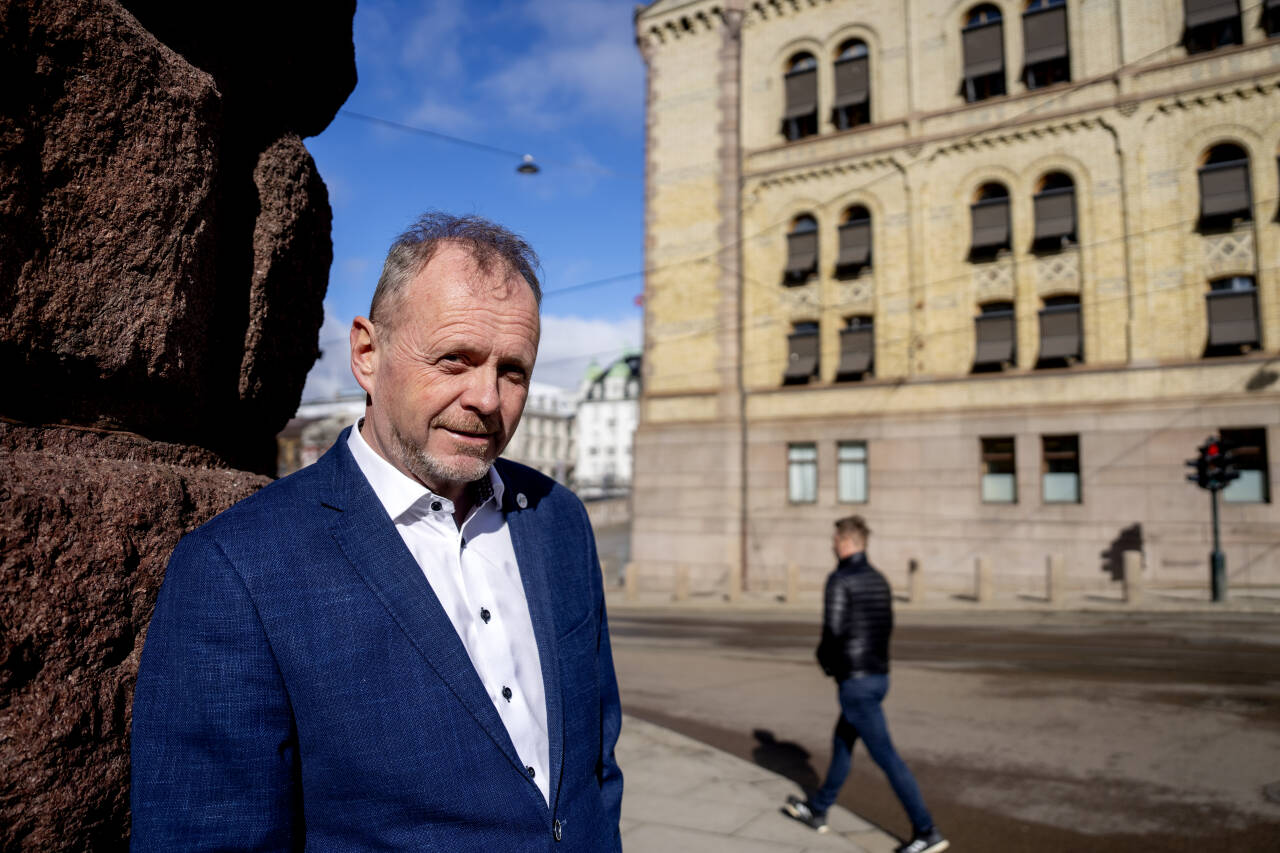 Owe Ingemann Waltherzøe, leder i Industri- og næringspartiet (INP), sier at målet er å komme over sperregrensa ved stortingsvalget i 2025. Foto: Javad Parsa / NTB