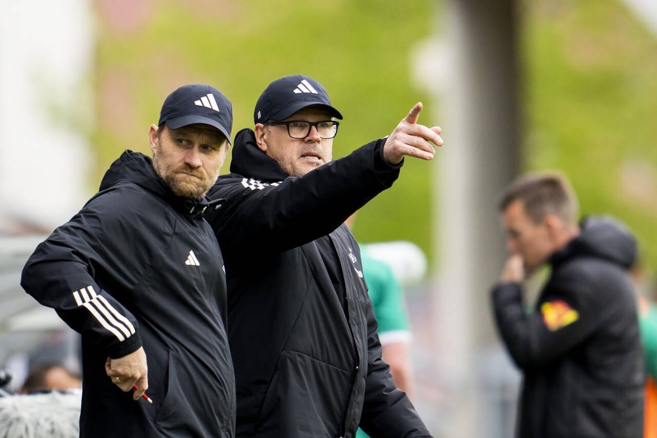 Kjetil Rekdal og assistent Geir Frigård (t.v.) har fått sparken av Rosenborg, ifølge flere medier.Foto: Ole Martin Wold / NTB
