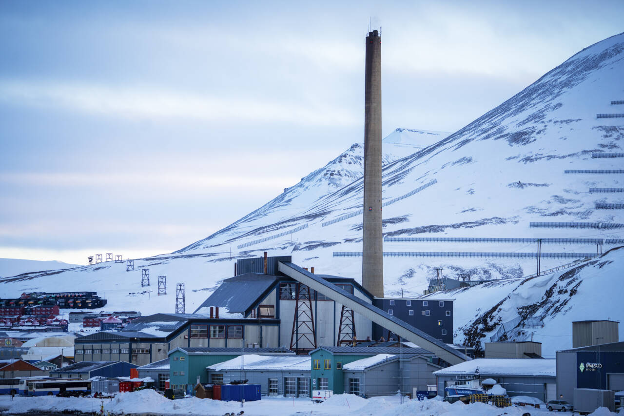 Kullkraftverket i Longyearbyen på Svalbard er det eneste av sitt slag i Norge, nå er det snart slutt.Foto: Ole Berg-Rusten / NTB