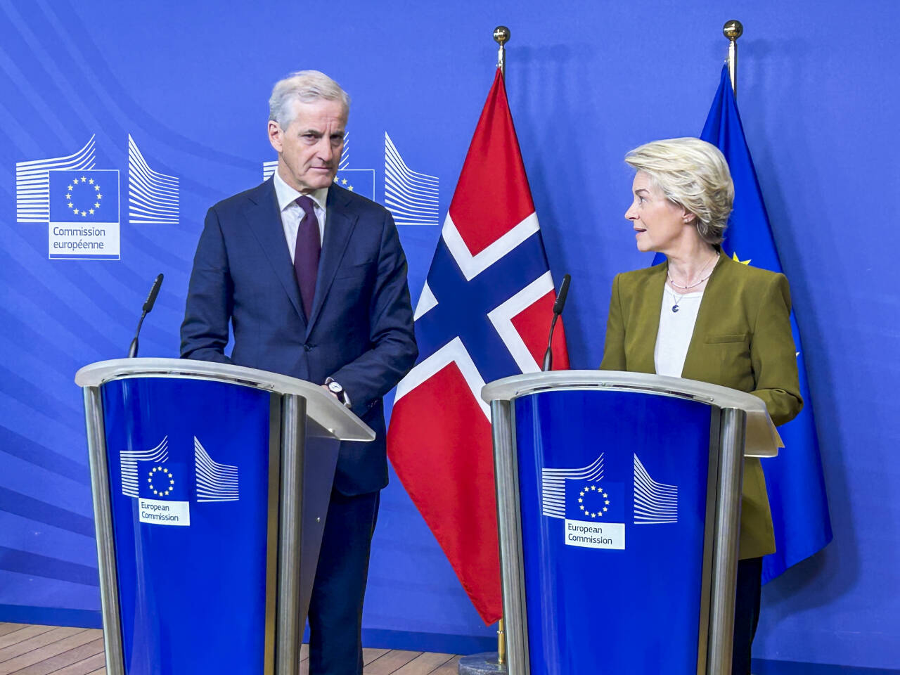 Statsminister Jonas Gahr Støre (Ap) vil ikke ha en debatt om Norge skal bli med i EU. Her med EU-kommisjonens president Ursula von der Leyen.Foto: Ingrid Brandal Myklebust / SMK / NTB