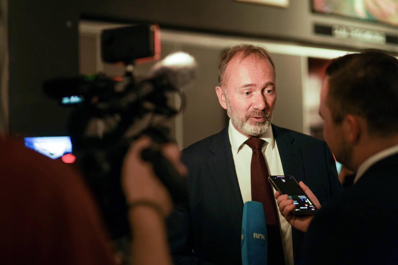 Trond Giske sier han er åpen for å returnere til rikspolitikken. Foto: Joakim Halvorsen / NTB