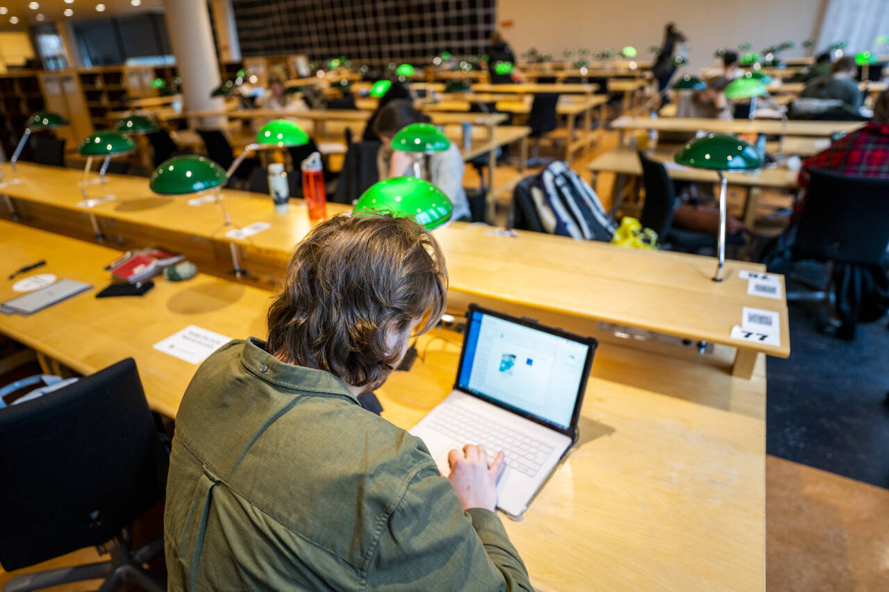 Digital undervisning førte til flere ensomme studenter, viser en ny forskningsartikkel. Foto: Håkon Mosvold Larsen / NTB