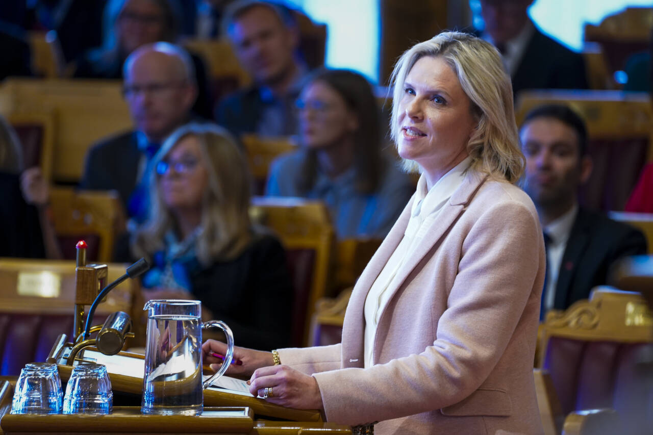 Frp-leder Sylvi Listhaug er kritisk til at Norge stemte for en FN-resolusjon som ikke fordømmer Hamas sitt terrorregime.  Foto: Terje Pedersen / NTB