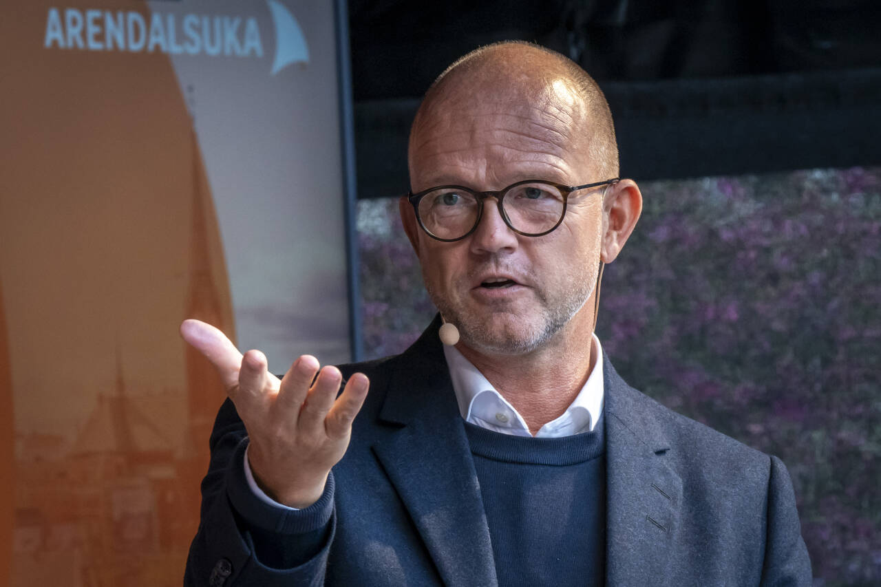 NHO-direktør Ole Erik Almlid advarer regjeringen mot å øke skattene i budsjettforhandlingene. Foto: Heiko Junge / NTB