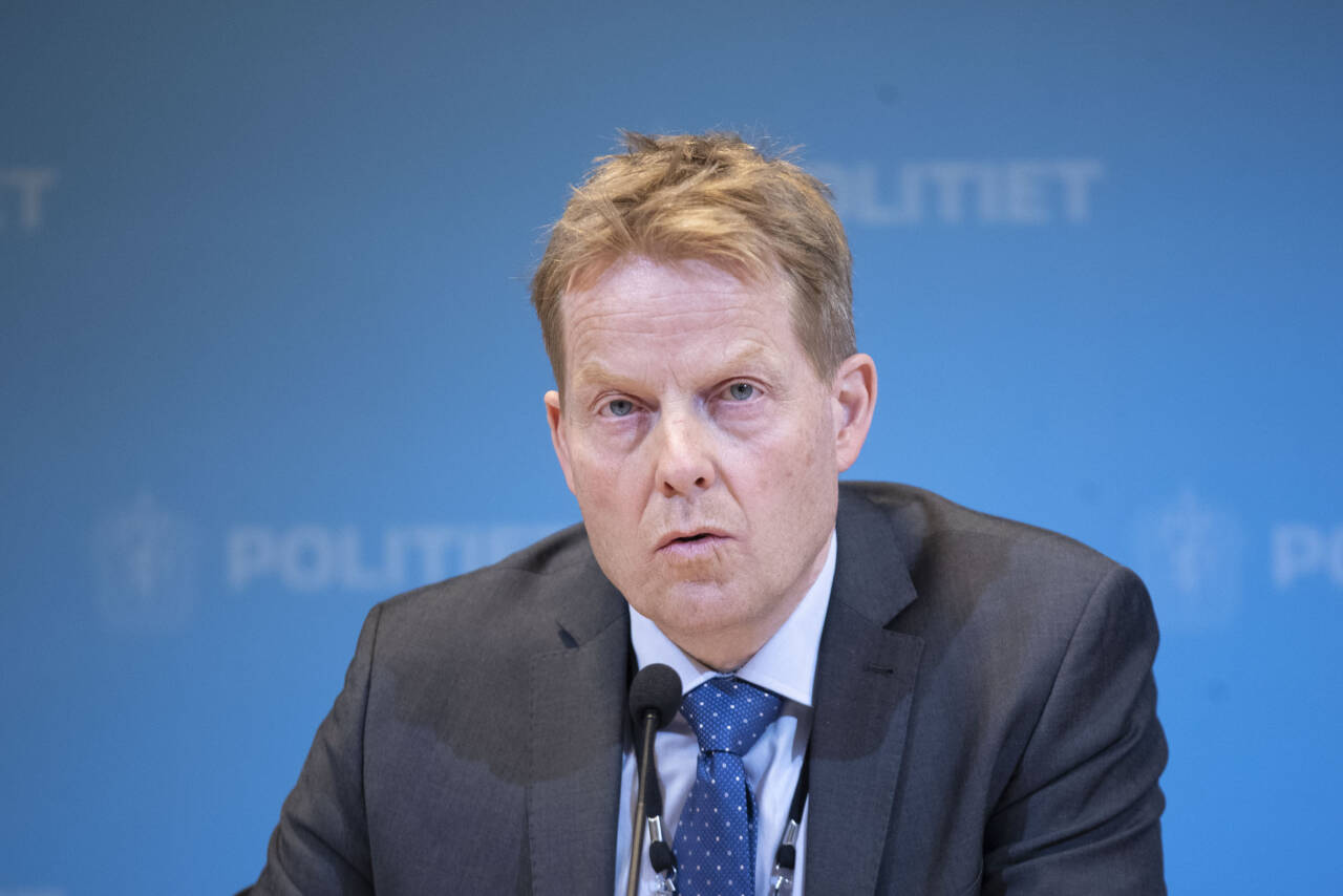 Økokrim-sjef Pål K. Lønseth sier at de vil vurdere om det er grunnlag for å åpne etterforskning mot Sindre Finnes' aksjehandler. Foto: Hanna Johre / NTB