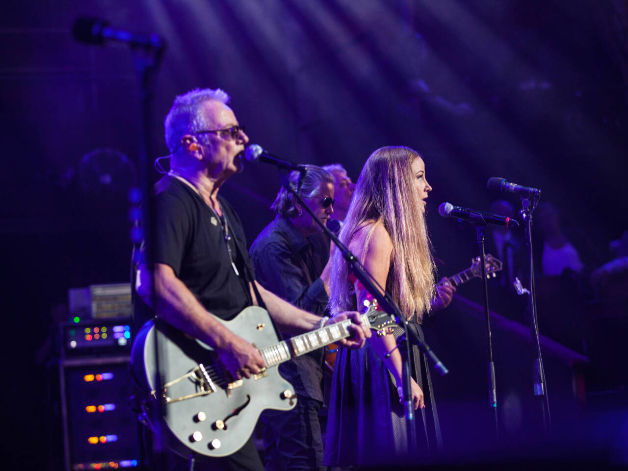 Et av høydepunktene i Åge Aleksandersens karriere var konserten i Royal Albert Hall i London. Her opptrer han med datteren Line Sofie Aleksandersen. Foto: Nina E. Rangøy / NTB