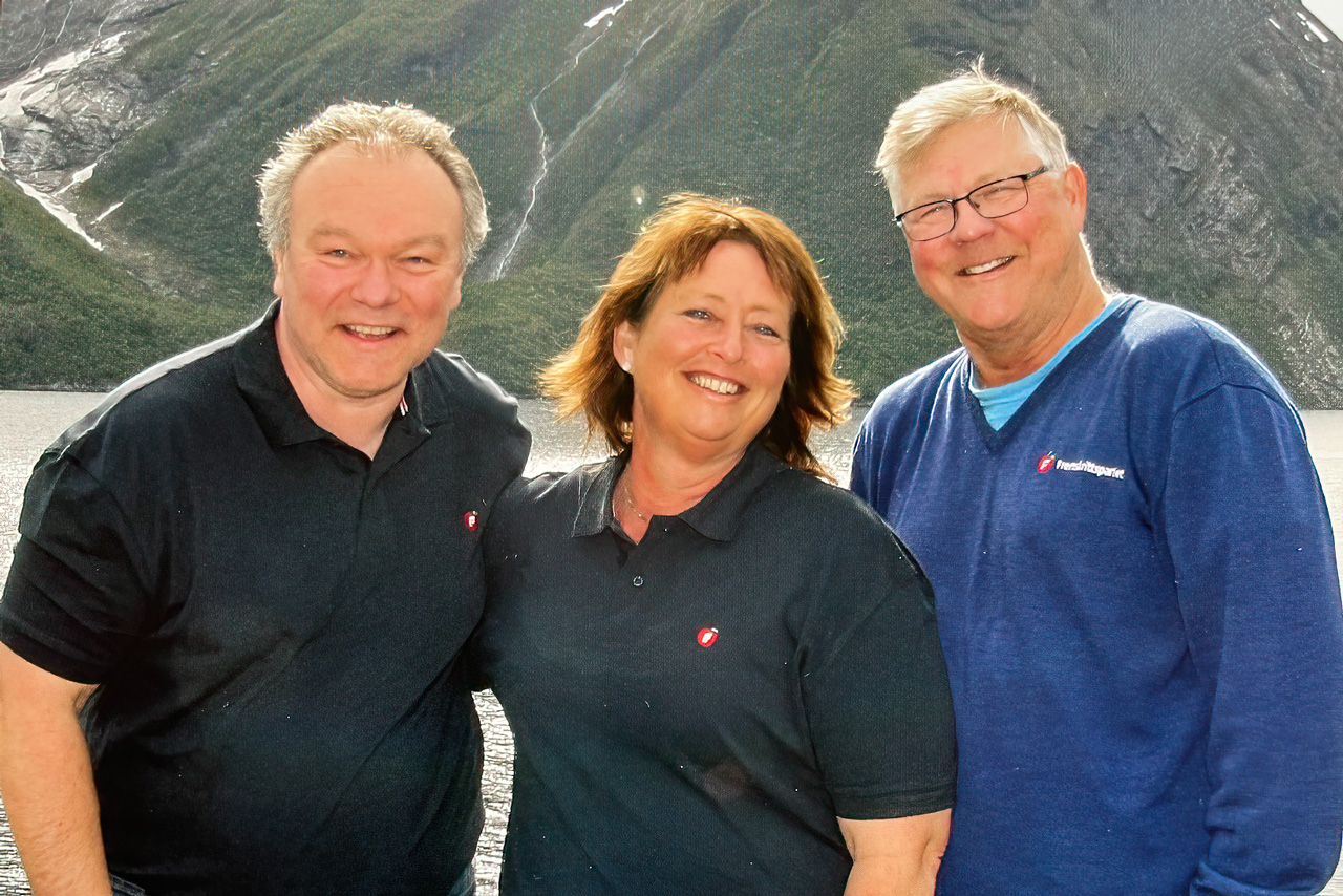 F.v. Hans Olav Myklebust,  Anne Marie Fiksdal og Geir Stenseth. Foto: FrP