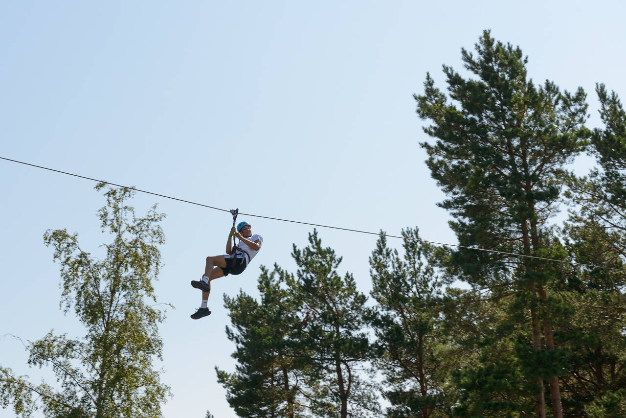 Populær zip-line. Foto: Kurt Helge Røsand / KSU.NO