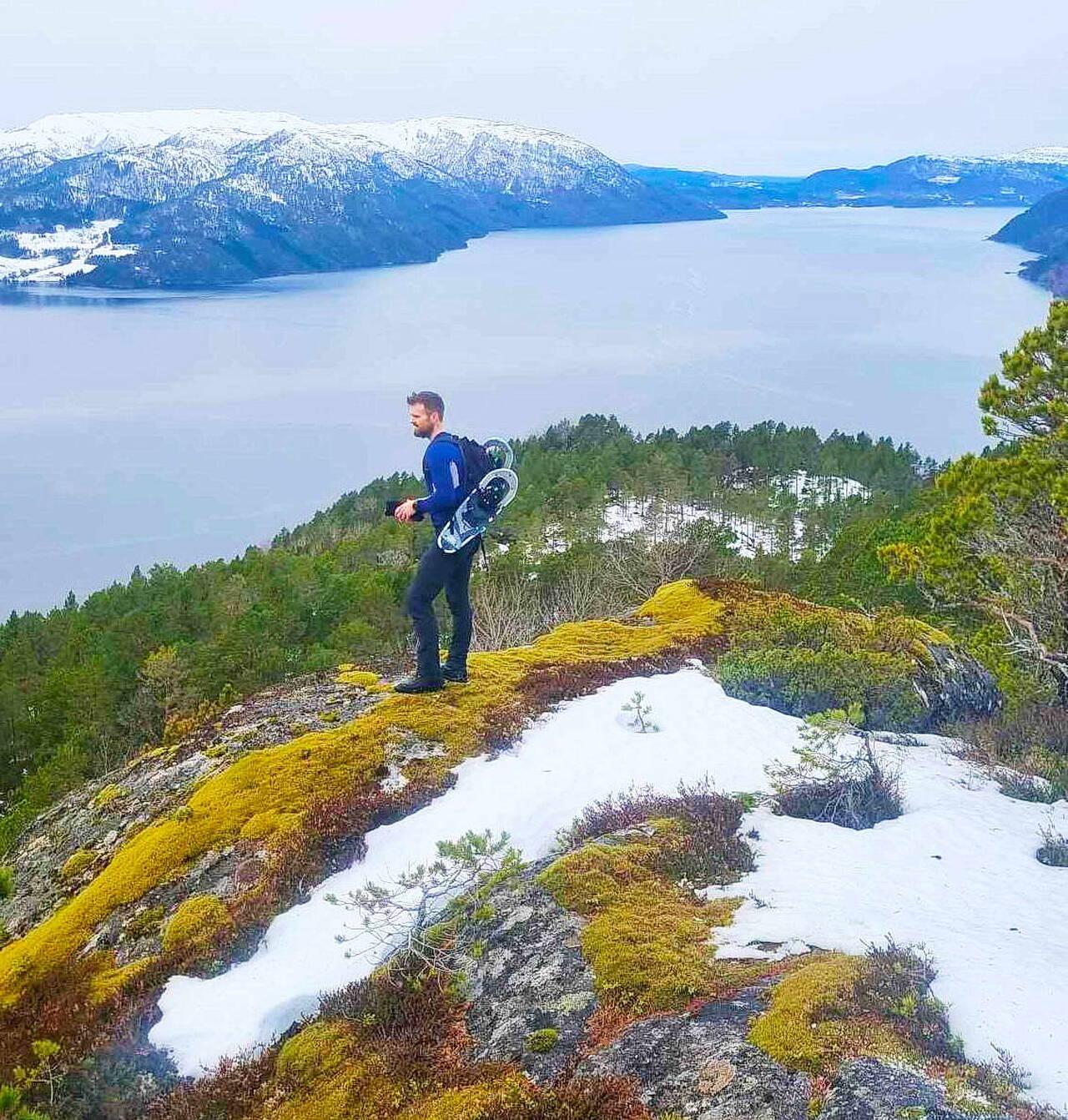 Anders Melling har forsert Gauphammaren attmed Bøseterdalen. Foto: Gunnhild Vetleseter Bøe