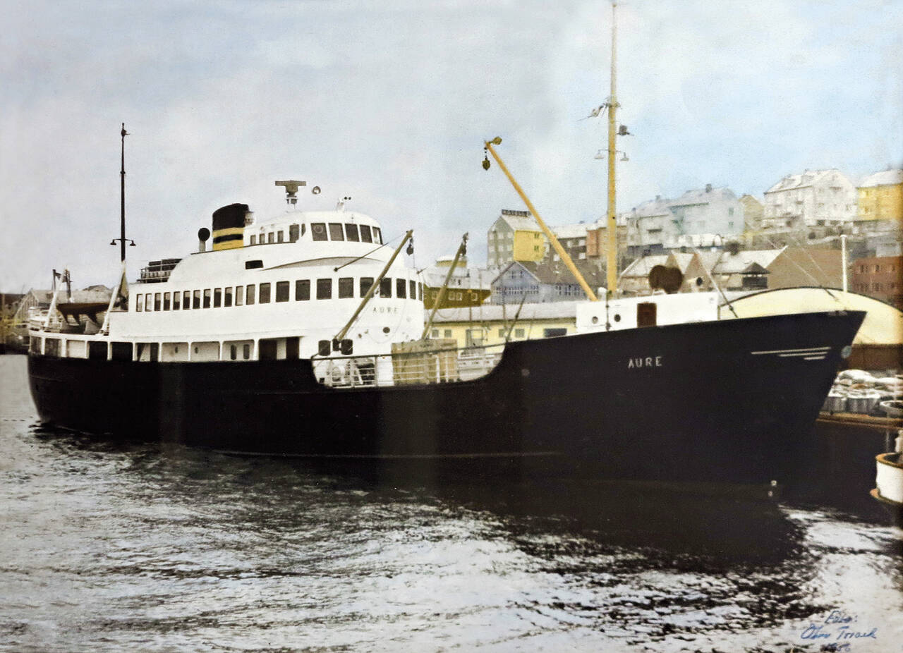 Nordmørskaia var fast anløpsplass i Kristiansund for sjøbussen «Aure». (Foto: Olav Torvik)