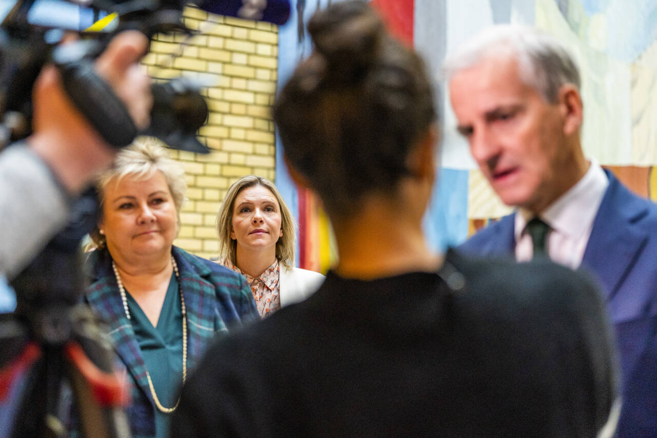 Høyre-leder Erna Solberg, Frp-leder Sylvi Listhaug og Ap-leder og statsminister Jonas Gahr Støre. Arkivfoto: Håkon Mosvold Larsen / NTB