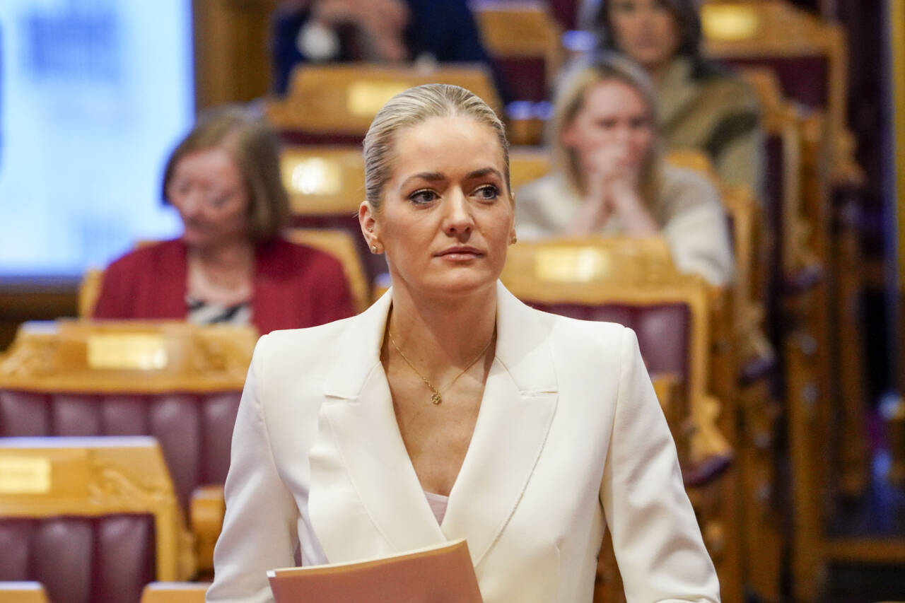 Justisminister Emilie Enger Mehl (Sp) redegjorde for NSM-saken i Stortinget 16. januar, men først fredag 10. mai erkjente hun på spørsmål fra kontrollkomiteen i Stortinget, å ha hatt det konstitusjonelle ansvaret i saken. Foto: Ole Berg-Rusten / NTB